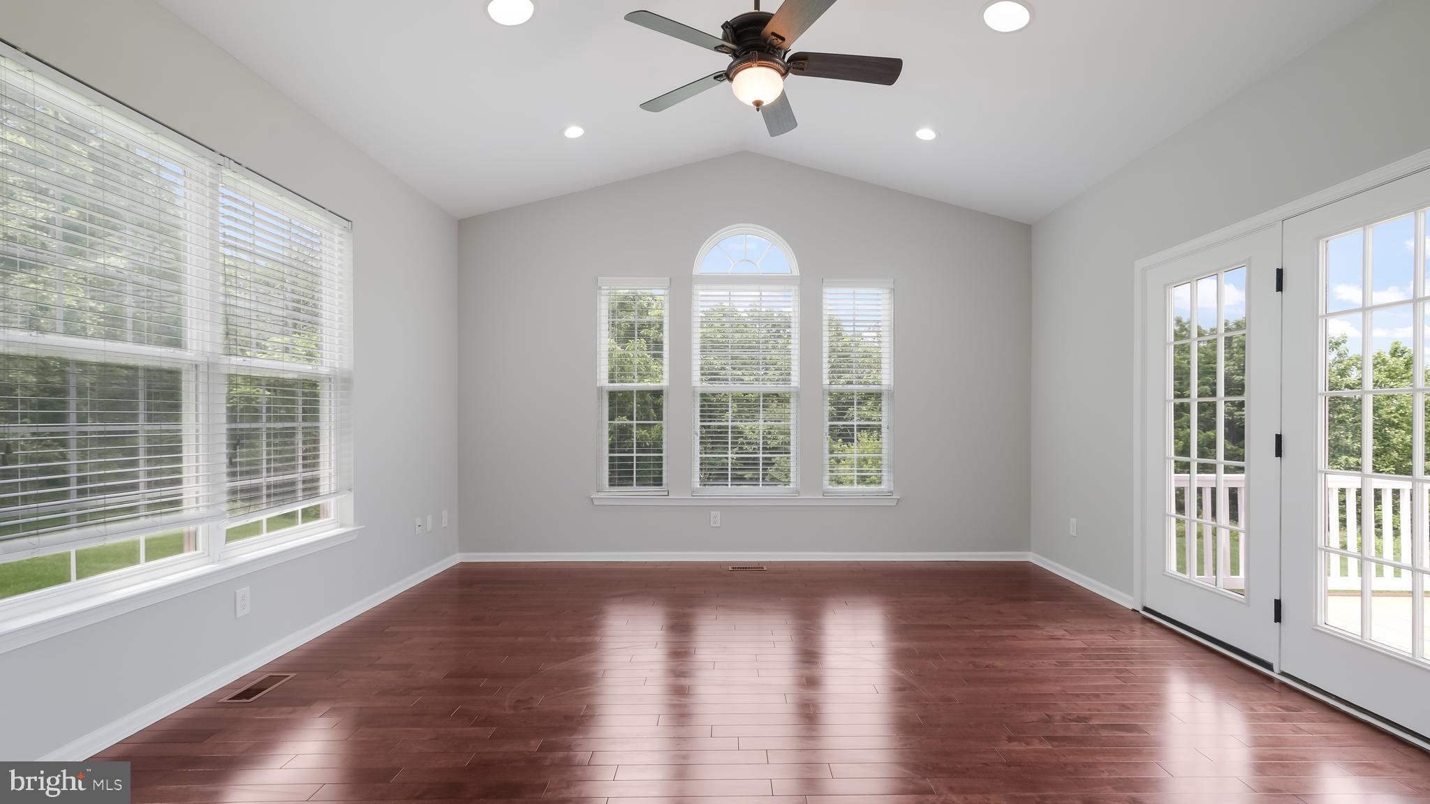 120 Coachlight Circle Chalfont, PA 18914 - Photo 24 of 59