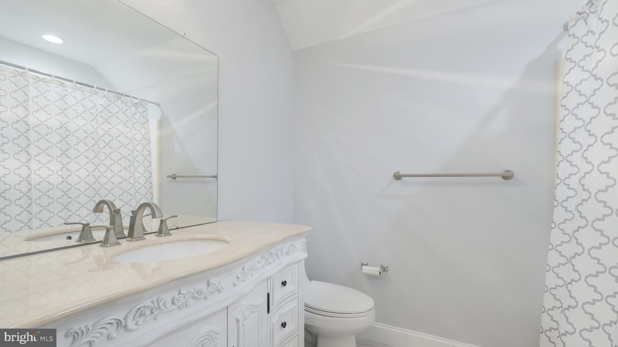 120 Coachlight Circle Chalfont, PA 18914 - Photo 44 of 59