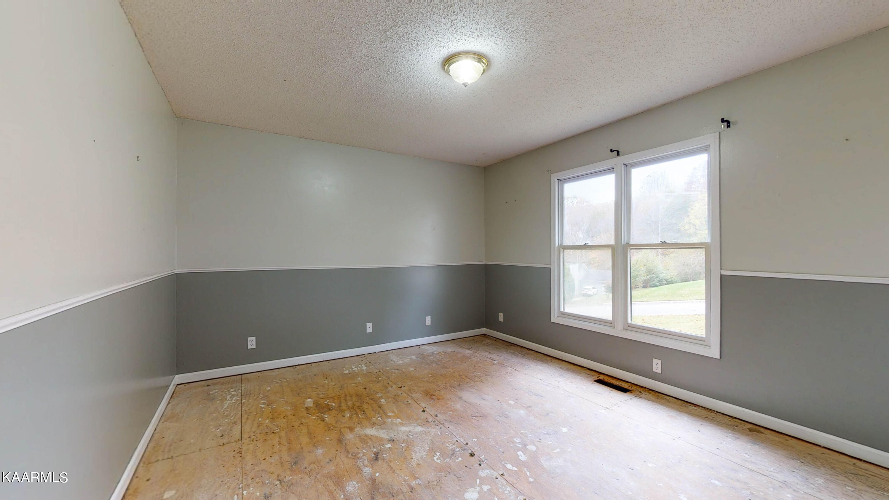 100 Tamara Lane Oak Ridge, TN 37830 - Photo 16 of 30 100-Tamara-Ln-11082021_142955