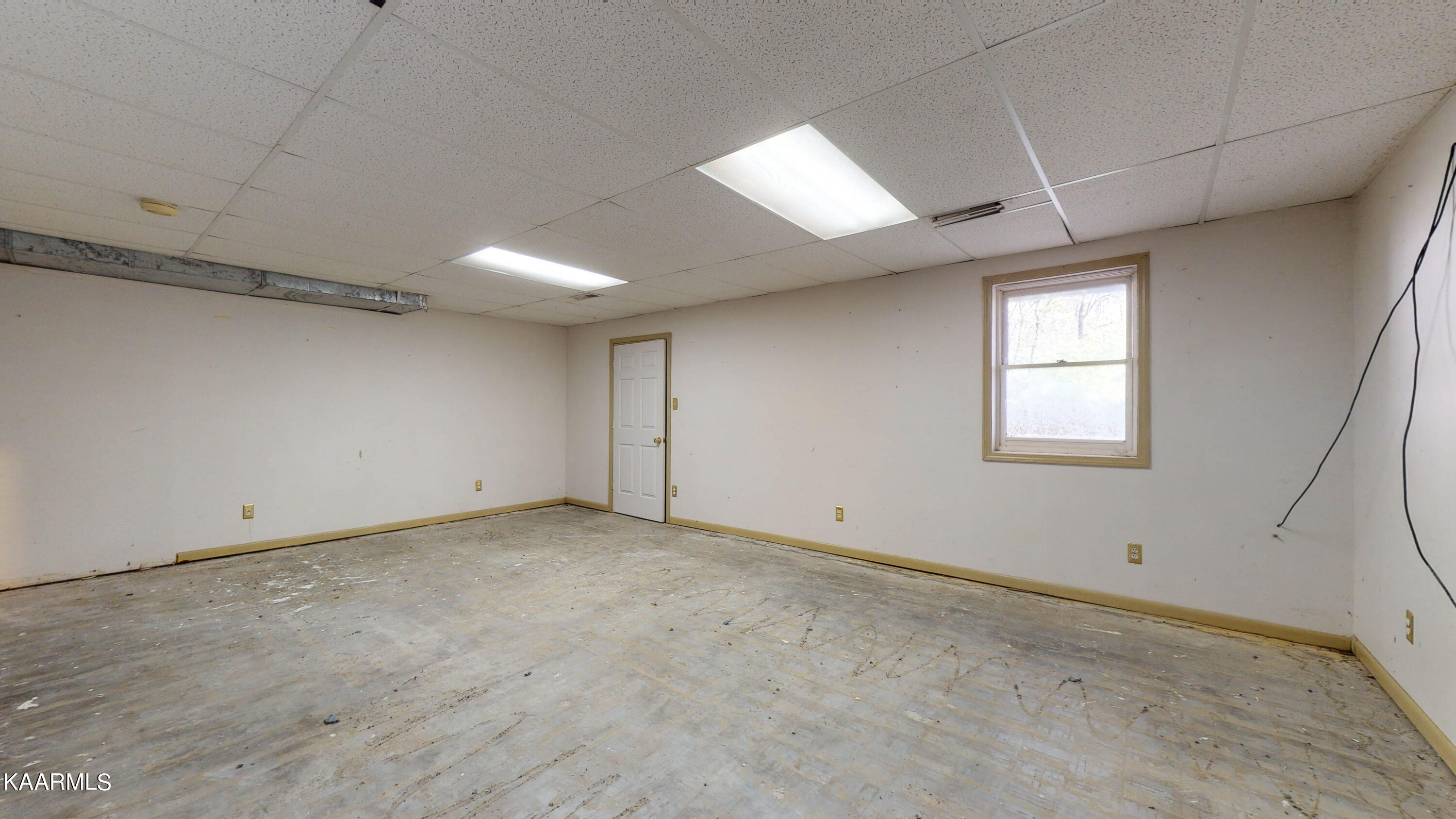 100 Tamara Lane Oak Ridge, TN 37830 - Photo 21 of 30 100-Tamara-Ln-11082021_143159