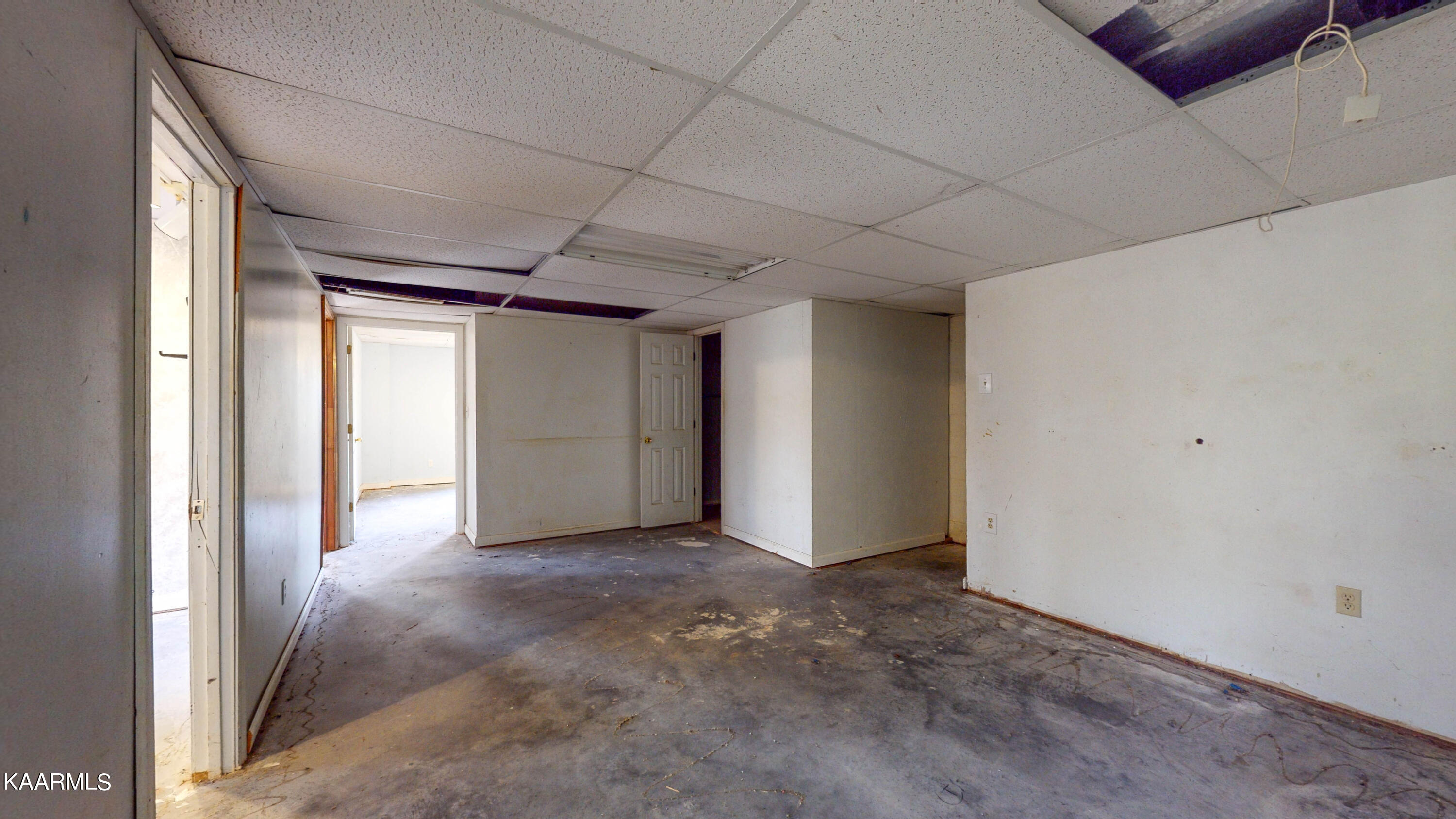 100 Tamara Lane Oak Ridge, TN 37830 - Photo 23 of 30 100-Tamara-Ln-11082021_143243