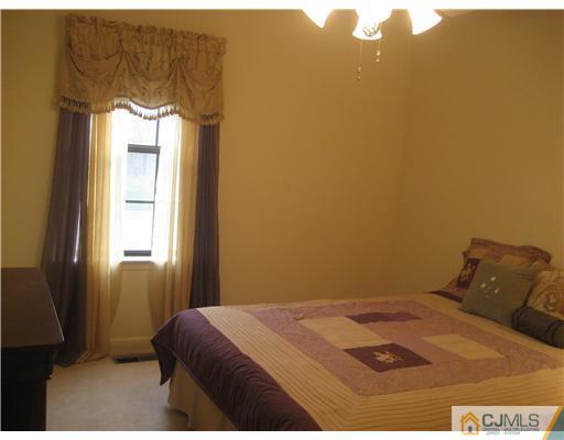 4804 Stonehedge Road Edison, NJ 08820 - Photo 14 of 23 Gallery Image 14