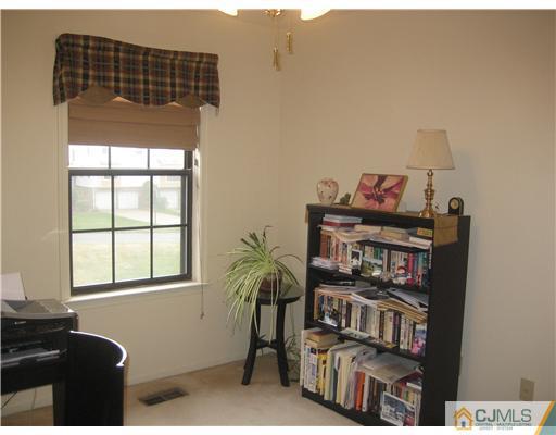 4804 Stonehedge Road Edison, NJ 08820 - Photo 15 of 23 Gallery Image 15