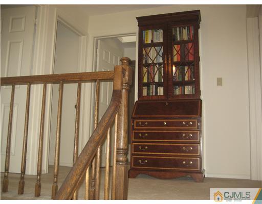 4804 Stonehedge Road Edison, NJ 08820 - Photo 16 of 23 Gallery Image 16