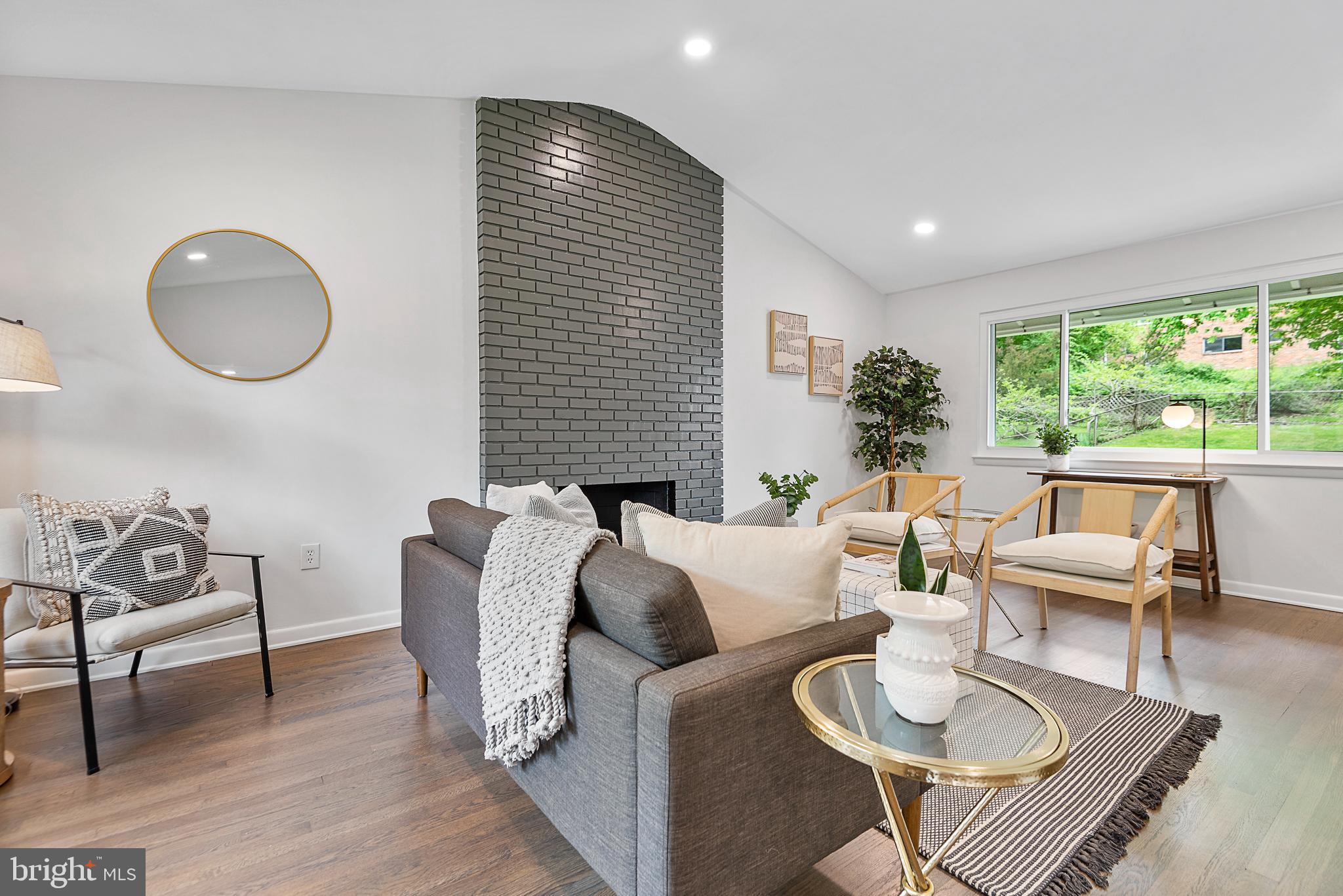 11610 Gilsan Street Silver Spring, MD 20902 - Photo 7 of 43 Gallery Image 7