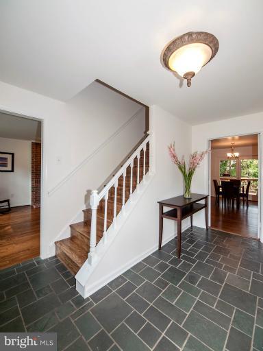 9014 Edgepark Road Vienna, VA 22182 - Photo 24 of 29 Slate Foyer