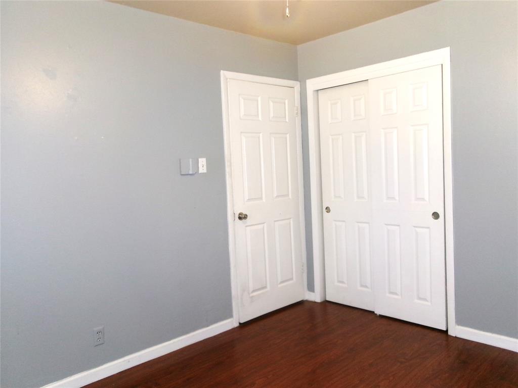 4204 Burke Road Fort Worth, TX 76119 - Photo 27 of 35 Gallery Image 27