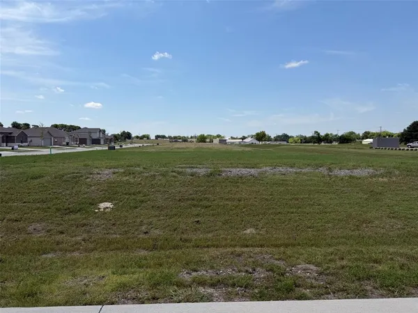 $68,000 | 102 Nokota Drive, Leonard, TX 75452
