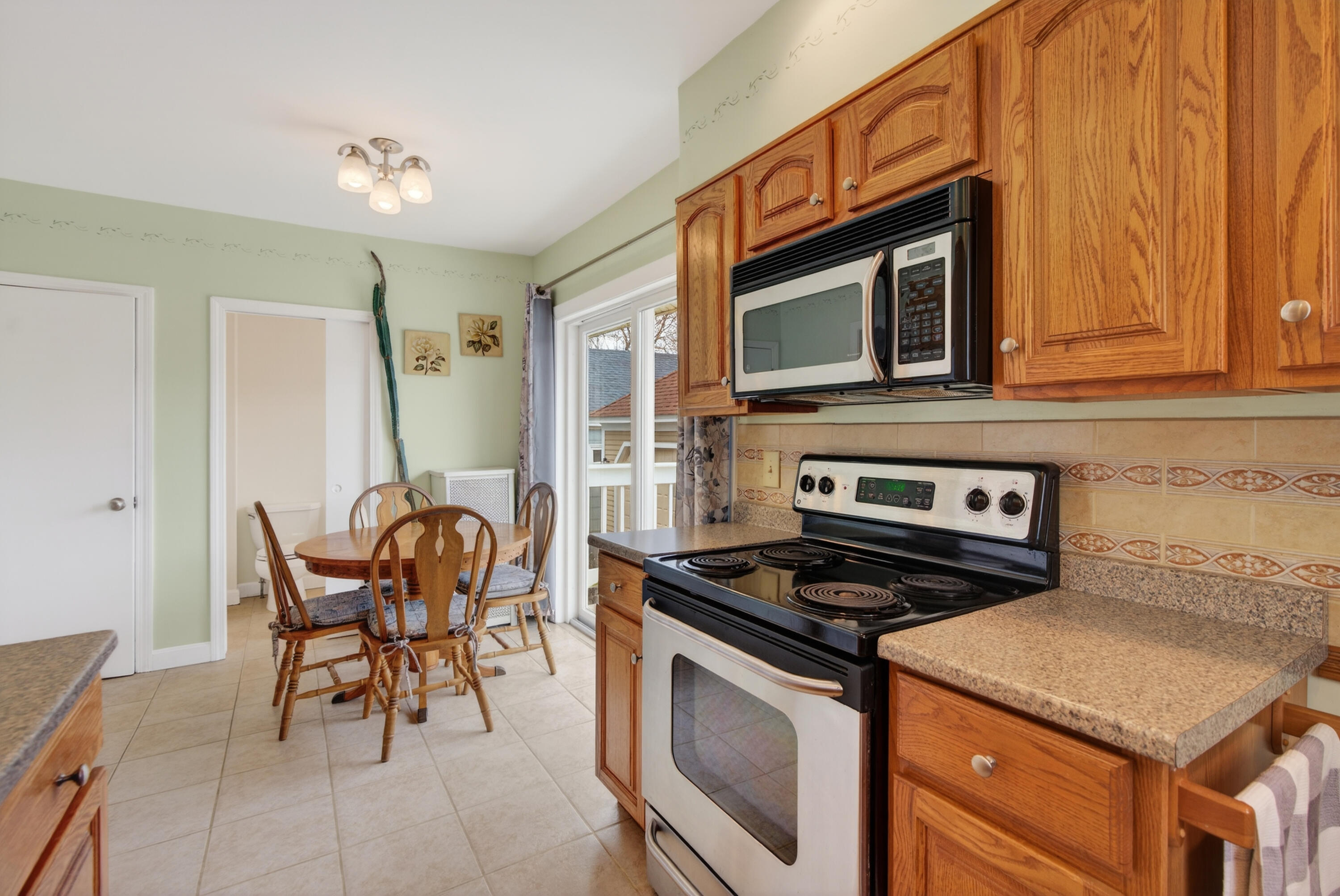 36 Colonial Road Portland, ME 04102 - Photo 18 of 49 DSC03294