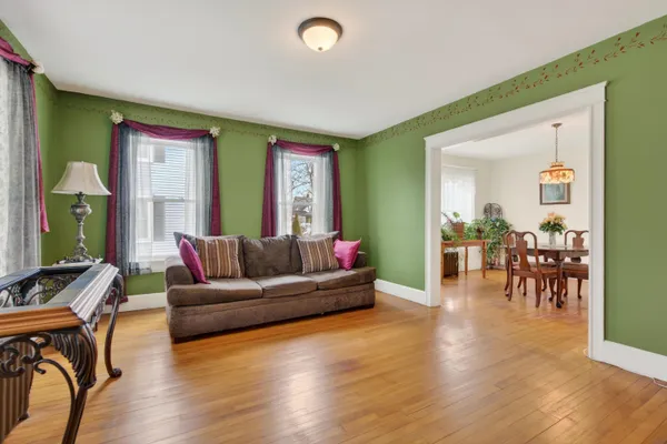 $599,000 | 36 Colonial Road, Portland, ME 04102