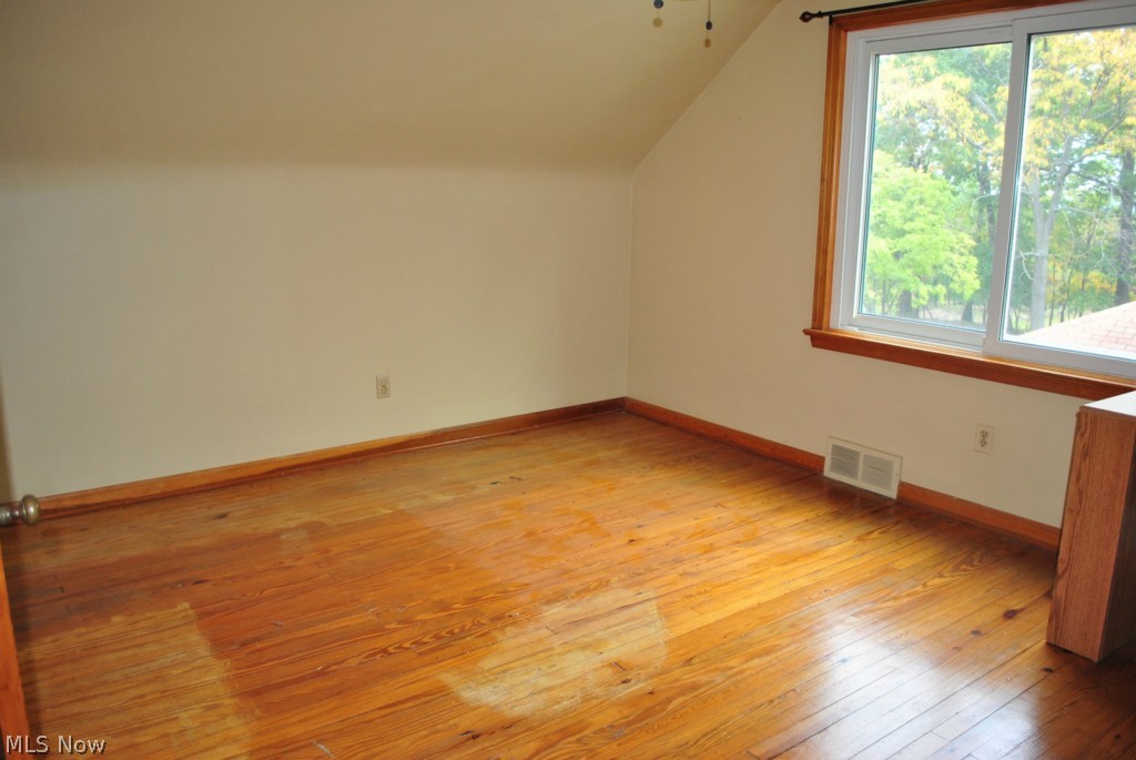 4882 Hillside Road Independence, OH 44131 - Photo 18 of 22 Gallery Image 18