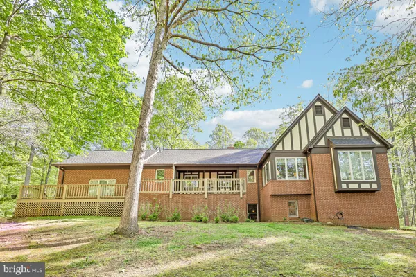 $669,999 | 2015 Kelly Court, Amissville, VA 20106