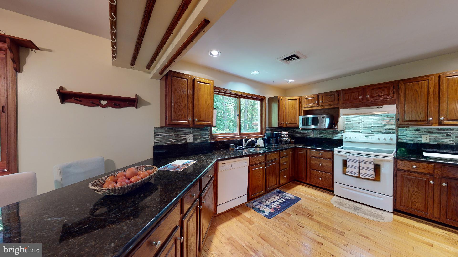 8446 Mackall Road St. Leonard, MD 20685 - Photo 9 of 95