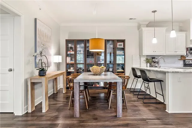 $325,000 | 16009 Fontana Street, Unit 240, Overland Park, KS 66085