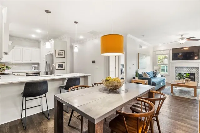 $325,000 | 16009 Fontana Street, Unit 240, Overland Park, KS 66085