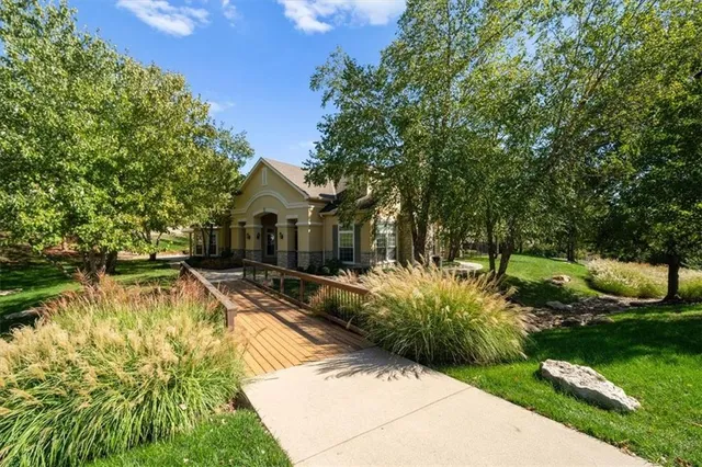 $325,000 | 16009 Fontana Street, Unit 240, Overland Park, KS 66085