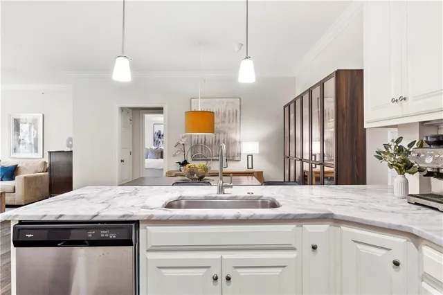 $325,000 | 16009 Fontana Street, Unit 240, Overland Park, KS 66085