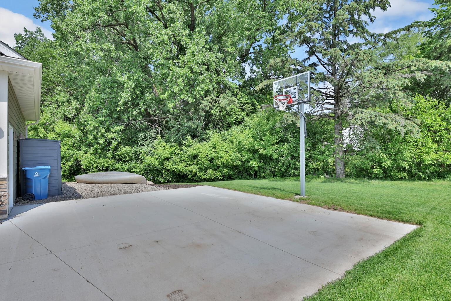 4144 Shady Oak Road Minnetonka, MN 55343 - Photo 56 of 65