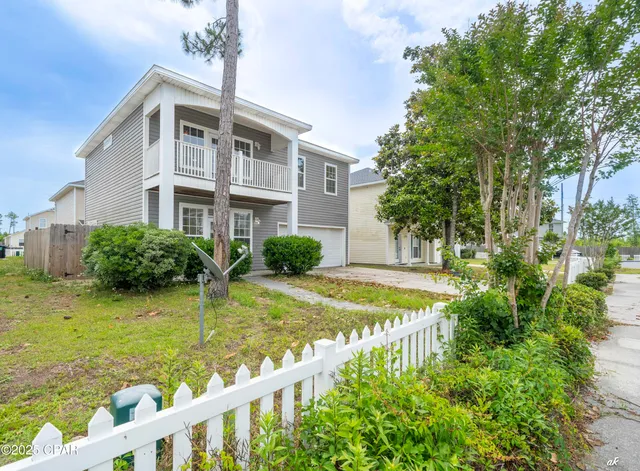$2,000 | 2608 Laurel Drive, Panama City, FL 32404