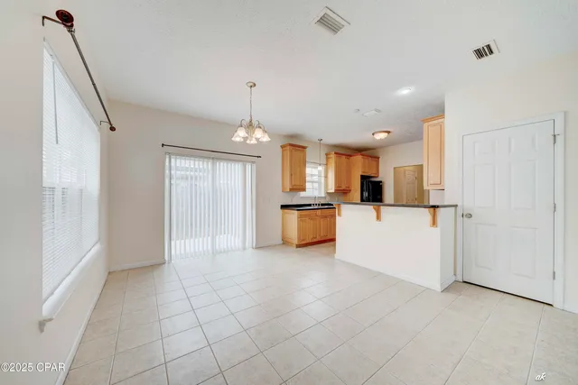$2,000 | 2608 Laurel Drive, Panama City, FL 32404