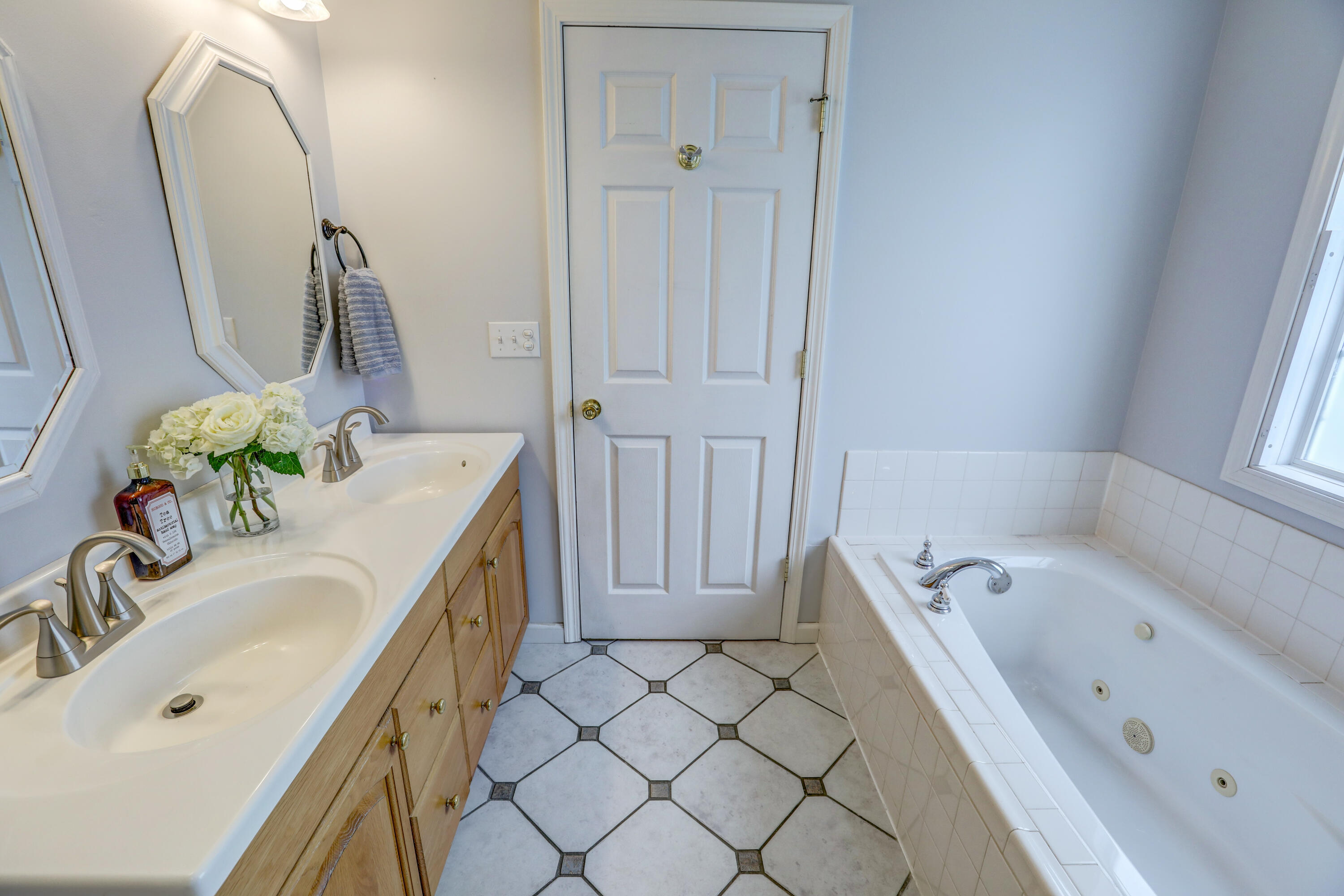 3420 Bailey Ranch Road Kingsport, TN 37660 - Photo 34 of 55 B42A9313_4_5_6_7