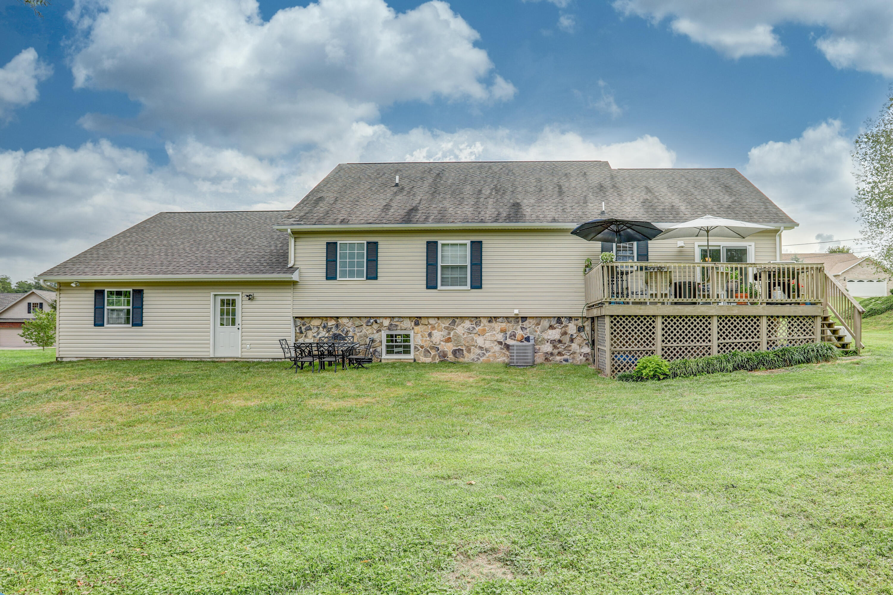 3420 Bailey Ranch Road Kingsport, TN 37660 - Photo 8 of 55 B42A9183_4_5_6_7-Edit-Edit