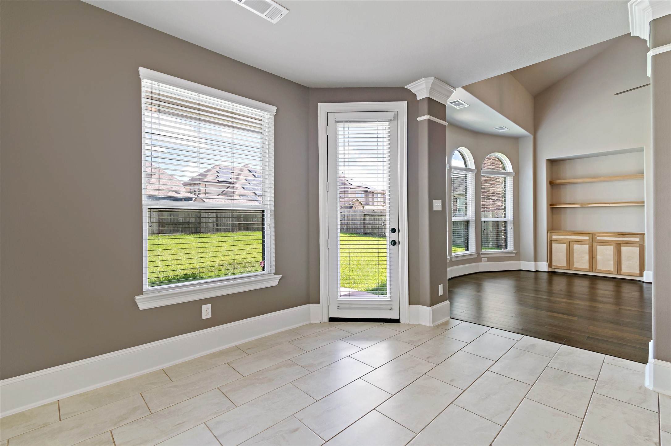 13419 Golden Plantation Lane Rosharon, TX 77583 - Photo 18 of 47