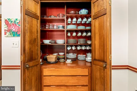 $1,100,000 | 4 Brickford Lane, Baltimore, MD 21208