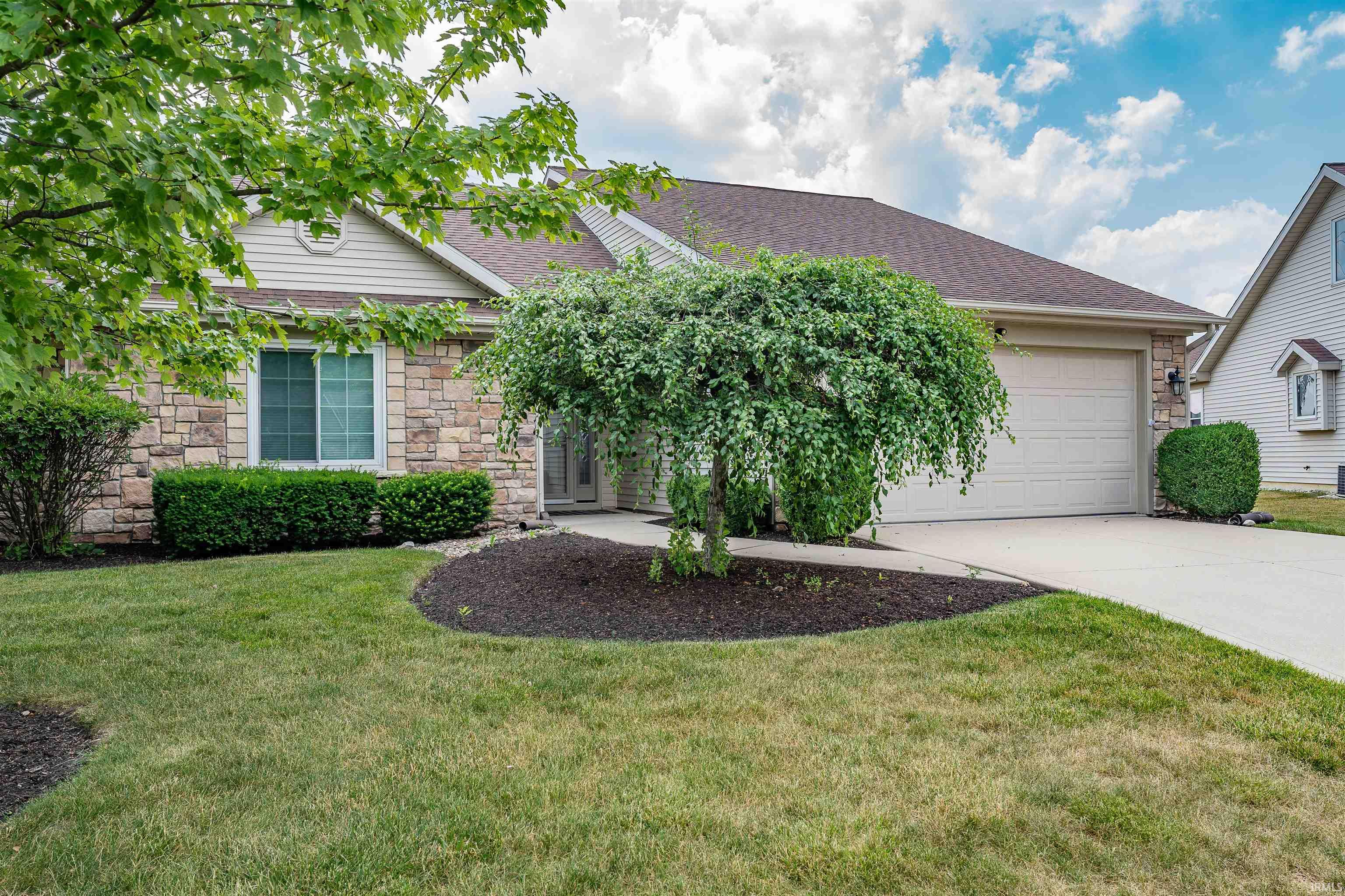 5315 Blossom Ridge Fort Wayne, IN 46835 - Photo 3 of 29 Gallery Image 3