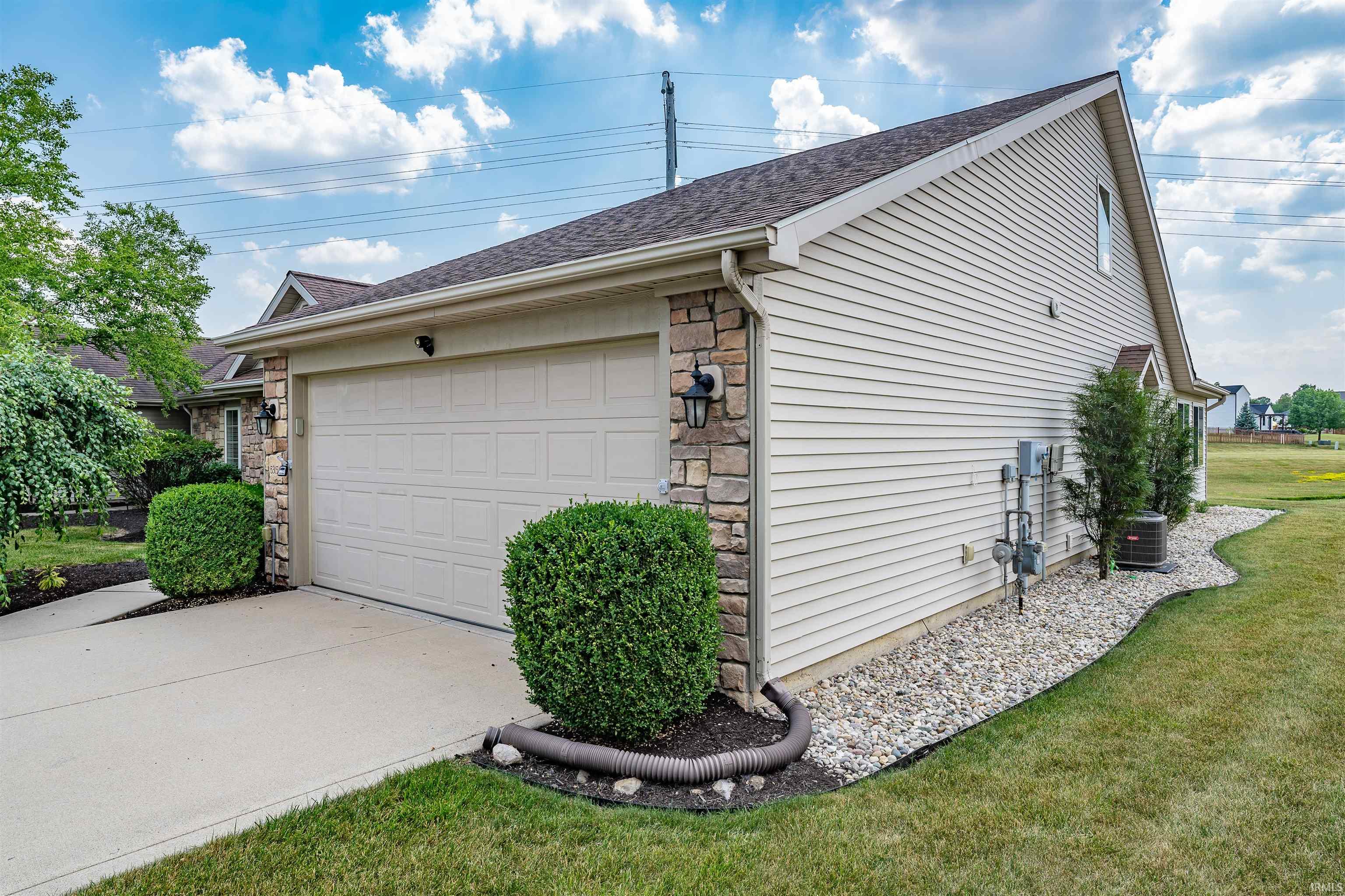 5315 Blossom Ridge Fort Wayne, IN 46835 - Photo 4 of 29 Gallery Image 4