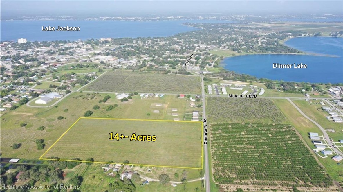 3621 Cemetery Road Sebring, FL 33870 - Photo 1 of 15