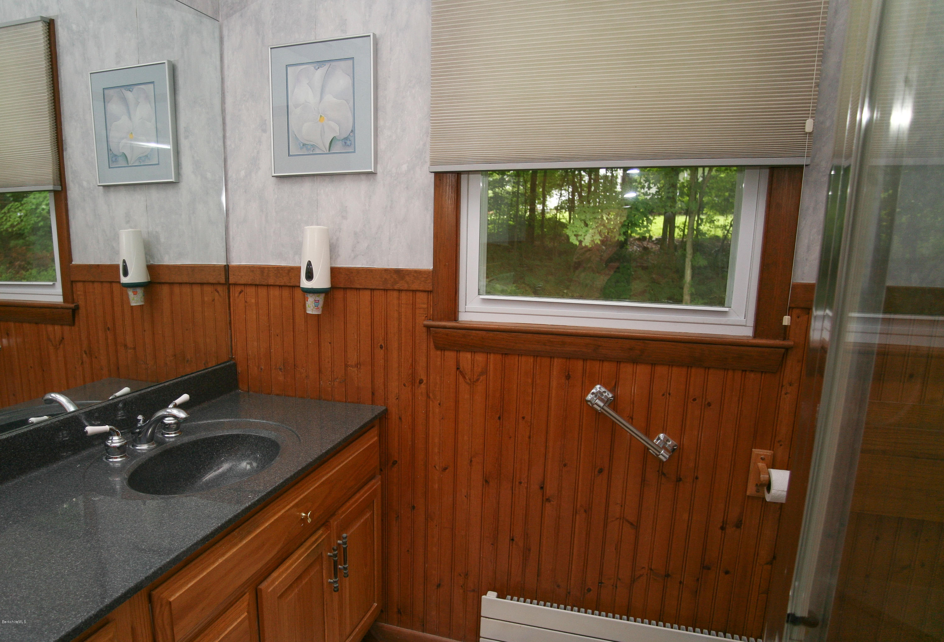 1799 Dublin Road Richmond, MA 01254 - Photo 23 of 30 Master Bath
