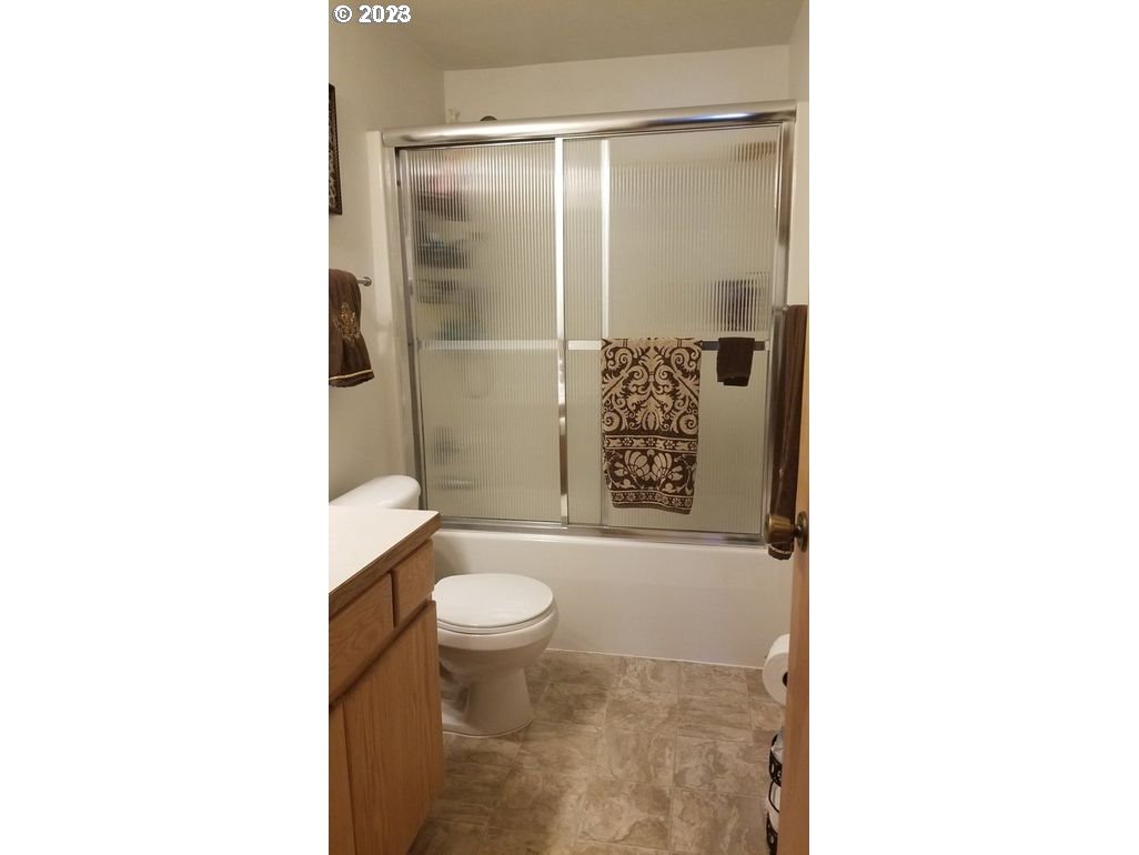3805-3807 E Street Springfield, OR 97478 - Photo 12 of 16 Gallery Image 12
