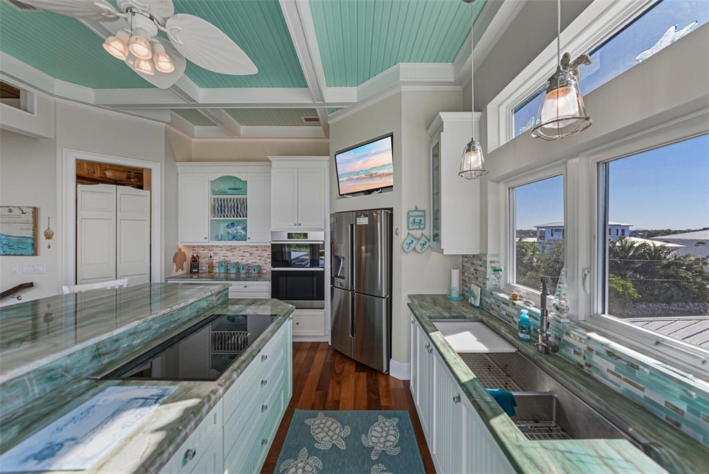 125 Burns Road Terra Ceia, FL 34250 - Photo 20 of 90