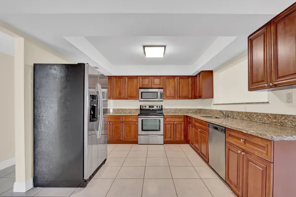 $525,000 | 8074 Southeast River Lane, Stuart, FL 34997