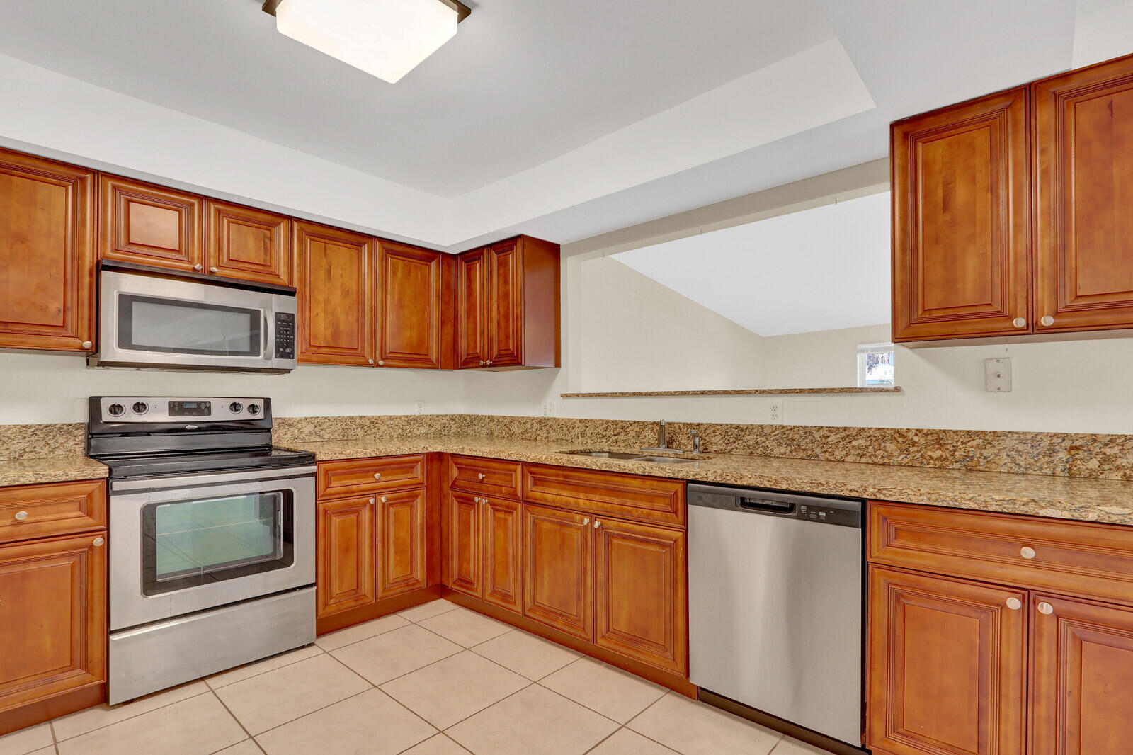 8074 Southeast River Lane Stuart, FL 34997 - Photo 16 of 43 17_Image_17_mls