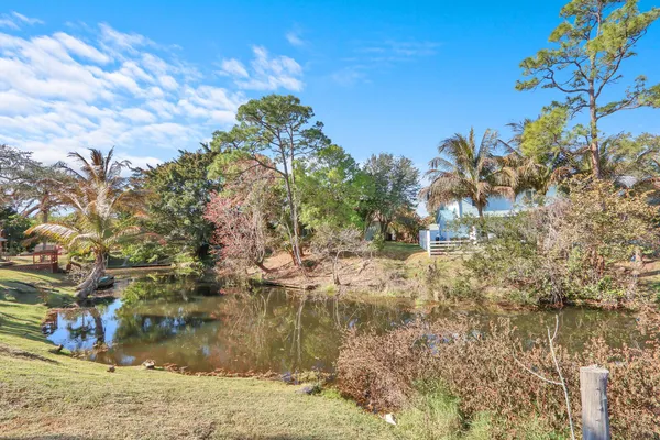 $525,000 | 8074 Southeast River Lane, Stuart, FL 34997