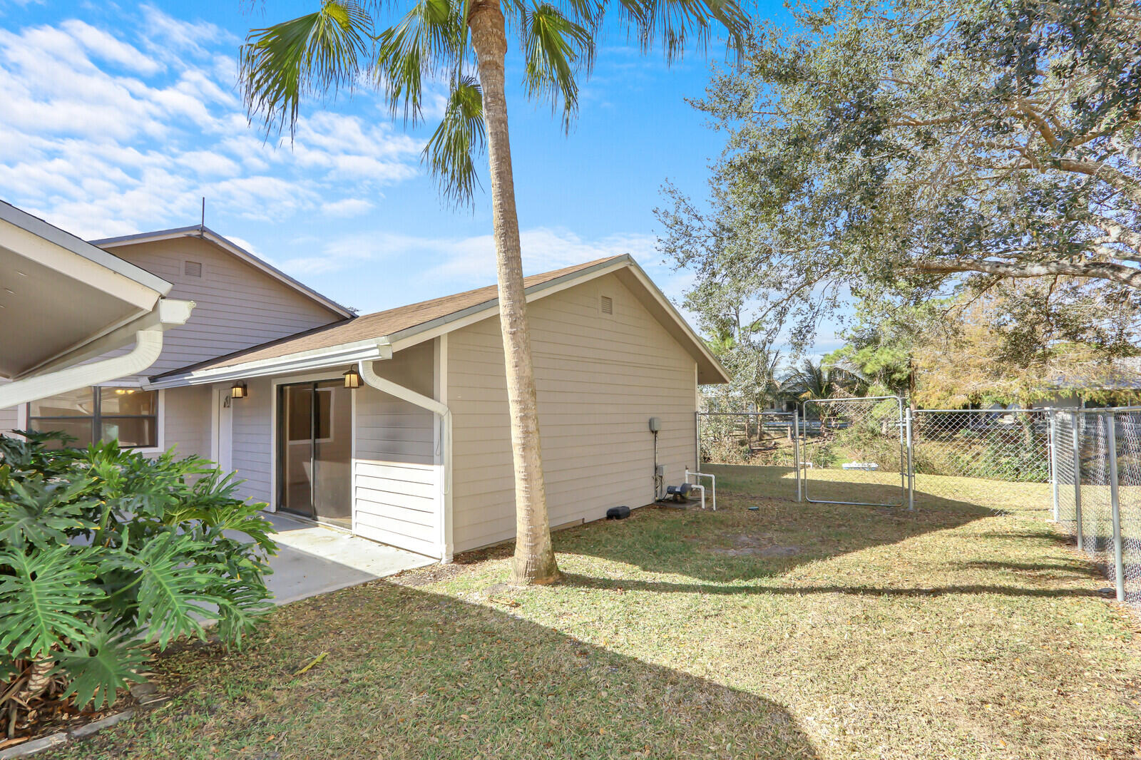 8074 Southeast River Lane Stuart, FL 34997 - Photo 38 of 43 39_Image_39_mls