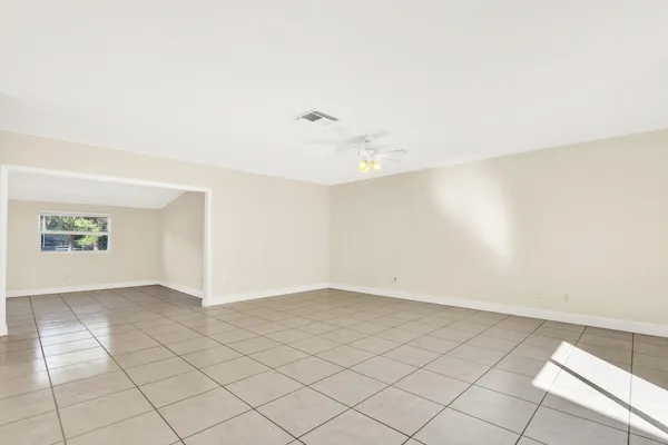 $525,000 | 8074 Southeast River Lane, Stuart, FL 34997