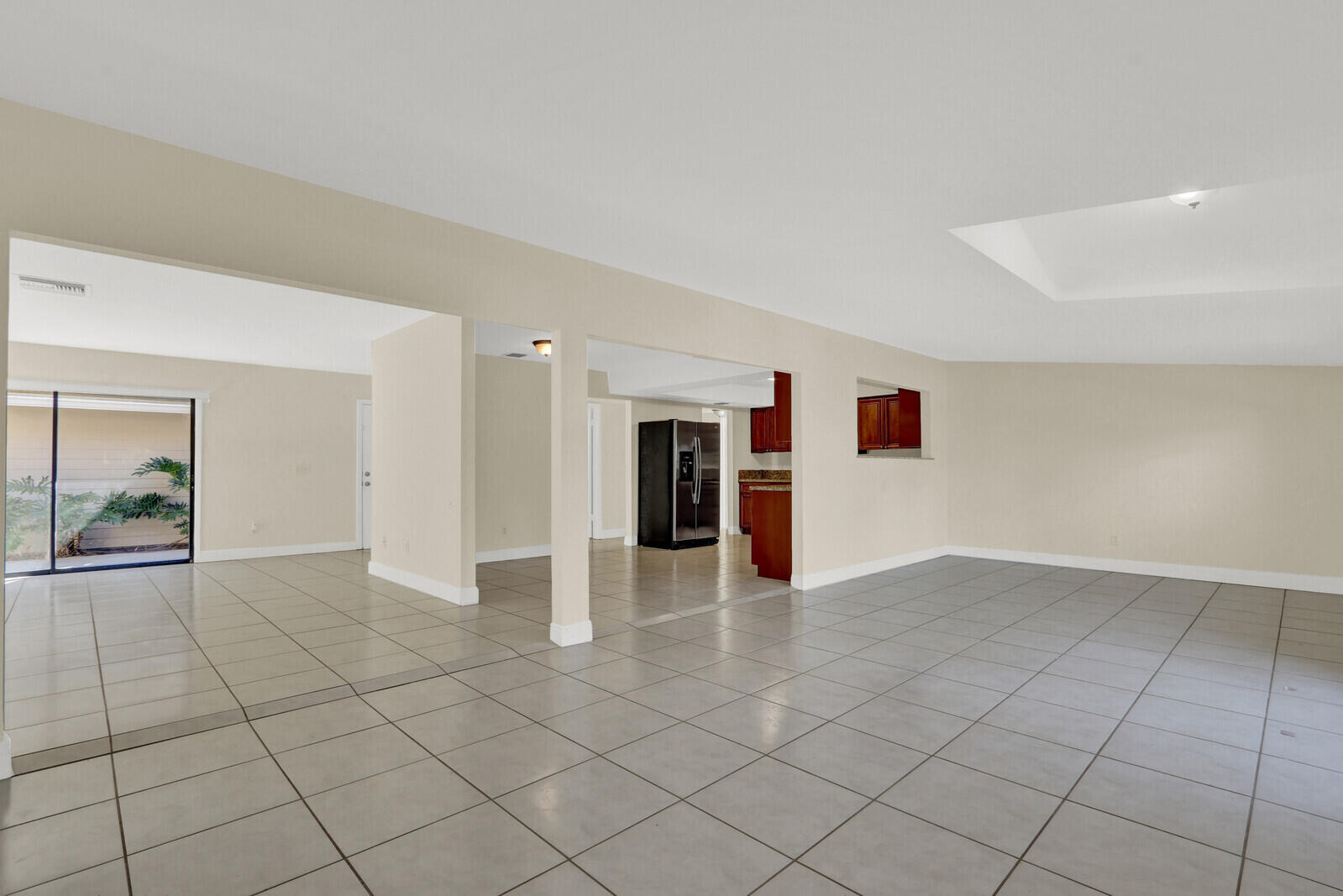 8074 Southeast River Lane Stuart, FL 34997 - Photo 10 of 43 11_Image_11_mls