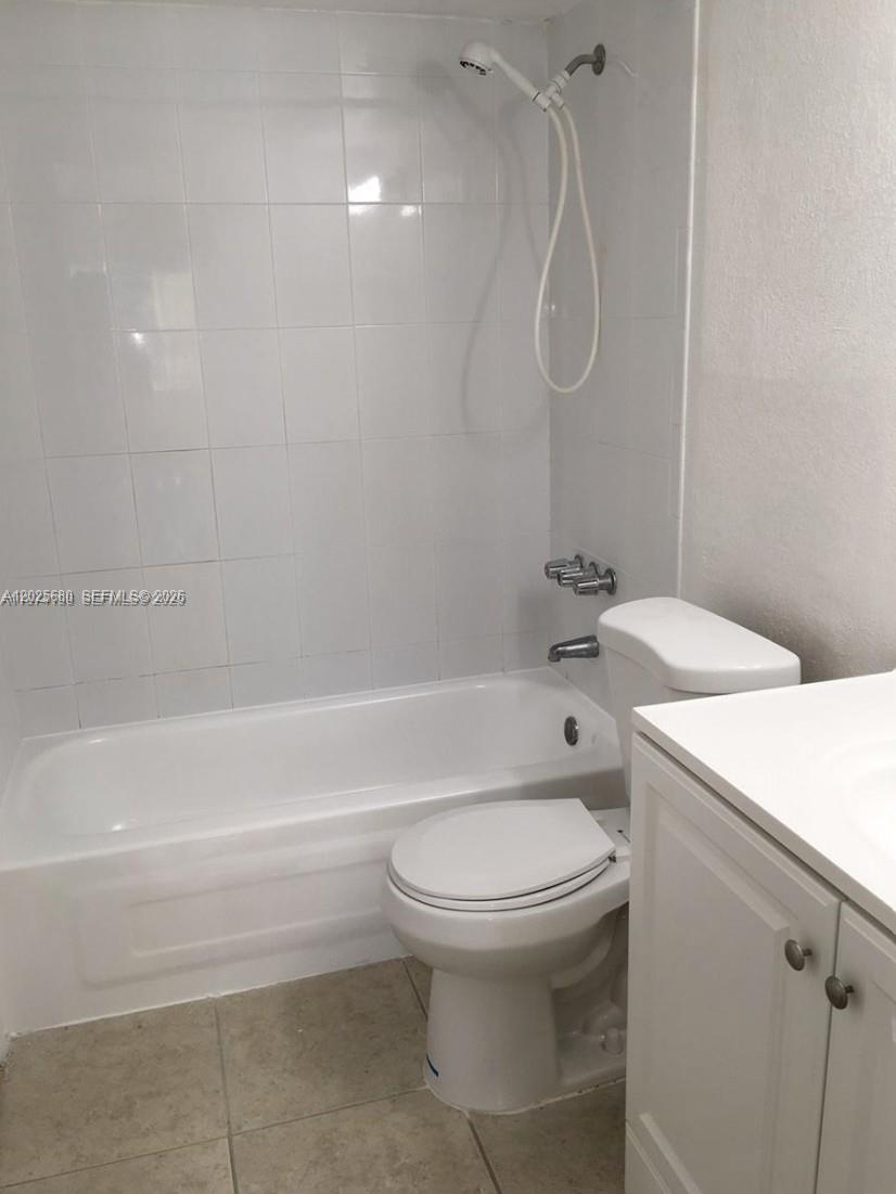 10900 Southwest 104th Street, Unit 210 Miami, FL 33176 - Photo 13 of 16