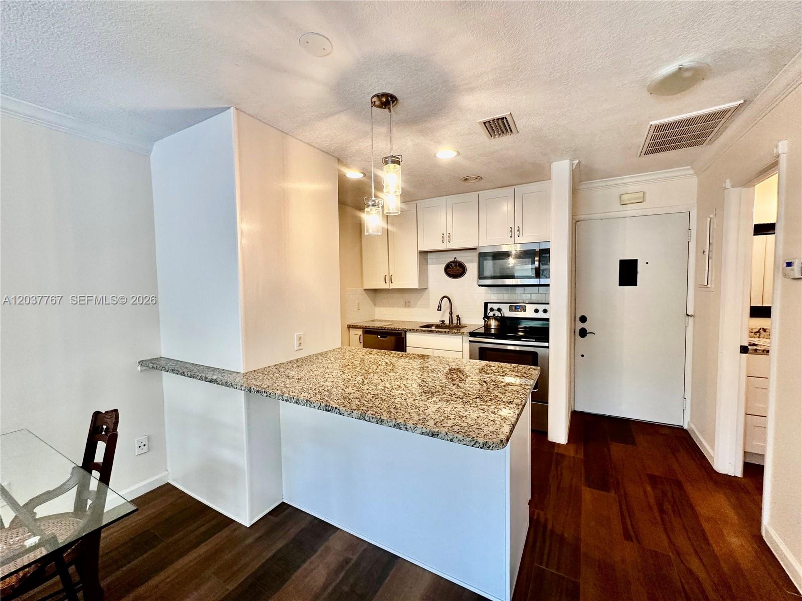 1815 Robalo Drive, Unit 201C Vero Beach, FL 32960 - Photo 2 of 29