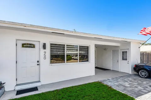 $438,500 | 950 Northeast 23rd Place, Pompano Beach, FL 33064