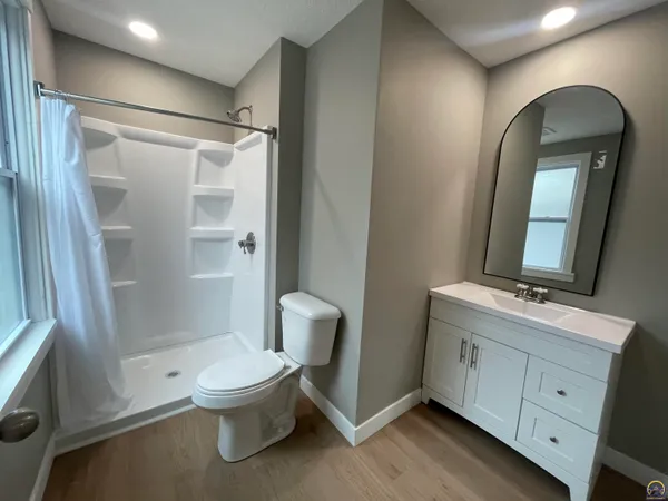 $214,900 | 1118 Mechanic Street, Emporia, KS 66801