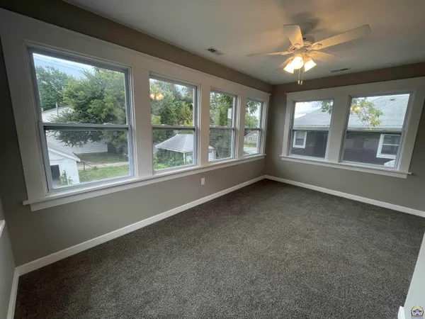 $214,900 | 1118 Mechanic Street, Emporia, KS 66801