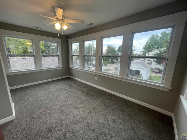 $214,900 | 1118 Mechanic Street, Emporia, KS 66801