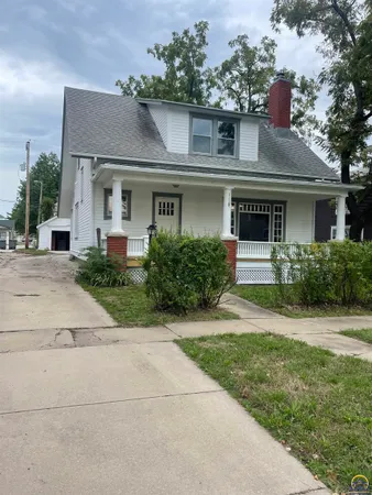 $214,900 | 1118 Mechanic Street, Emporia, KS 66801