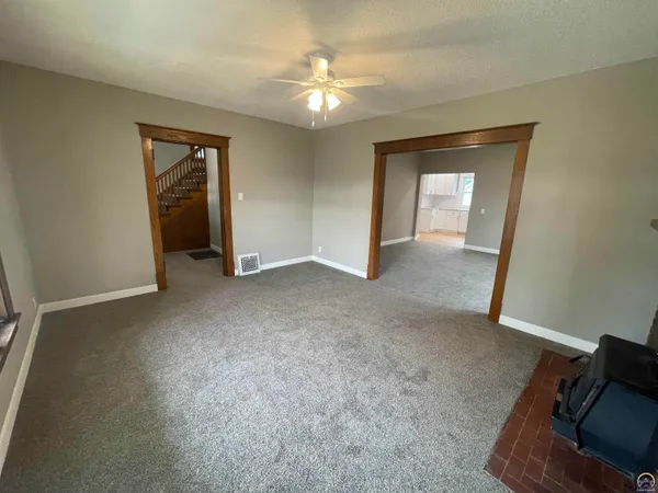 $214,900 | 1118 Mechanic Street, Emporia, KS 66801