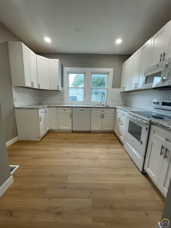 $214,900 | 1118 Mechanic Street, Emporia, KS 66801