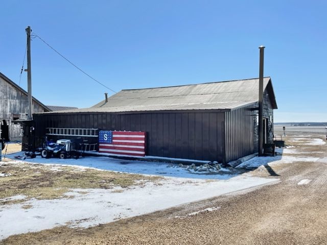7436 West Henry Road Polo, IL 61064 - Photo 12 of 58 Gallery Image 12